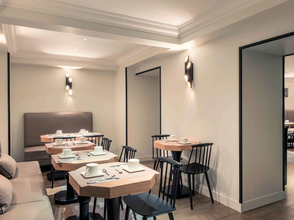 Mercure Paris Arc de Triomphe Wagram 41/46