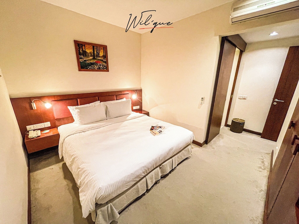 2 BEDROOMS, DELUXE