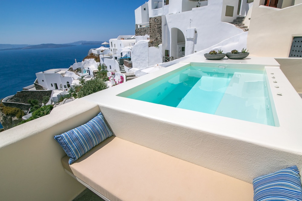 Aloia Villas 45/50