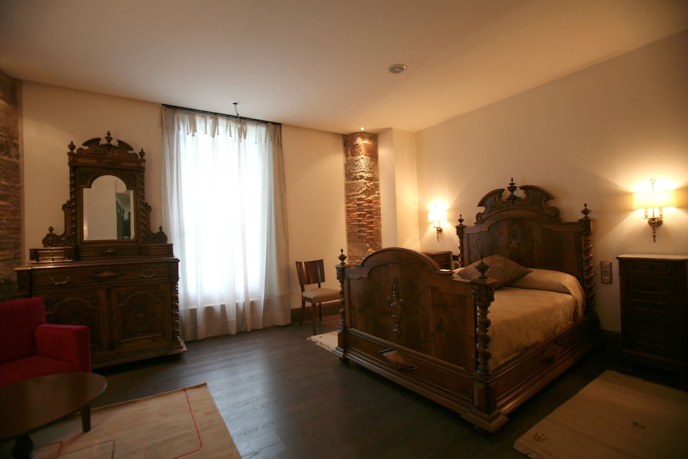 Hotel Balneario La Hermida 29/43