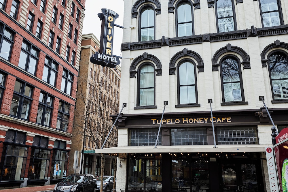 The Oliver Hotel 5/58