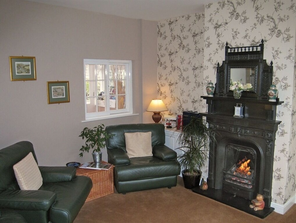 The Coach House 31/42
