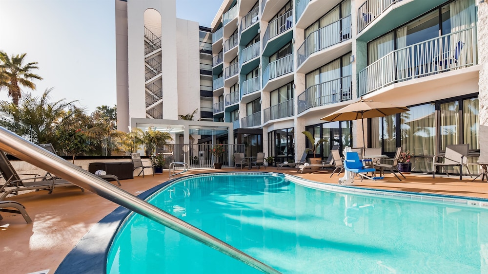 Best Western Yacht Harbor Hotel 5/36