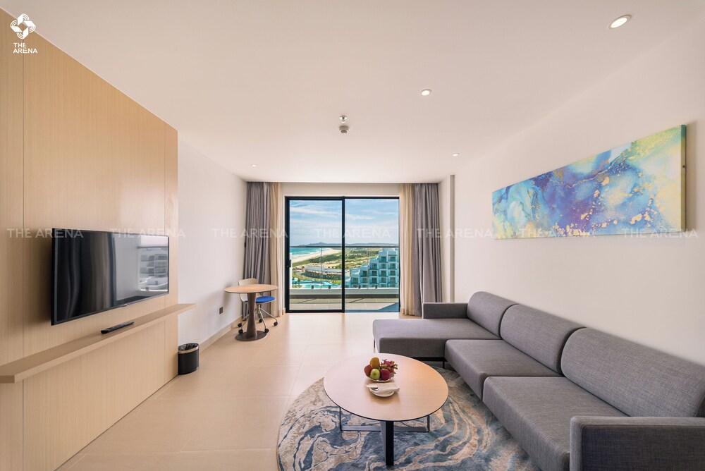 The Empyrean Cam Ranh Beach Resort 49/57