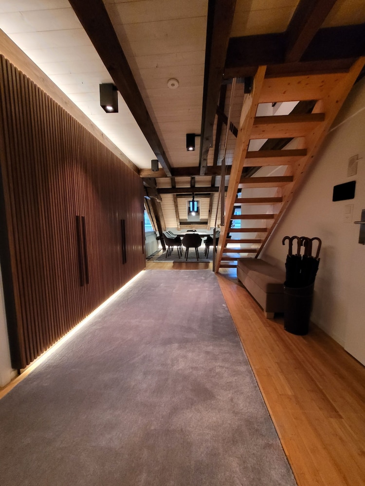Historic City Center Apartment By Airhome 44/50