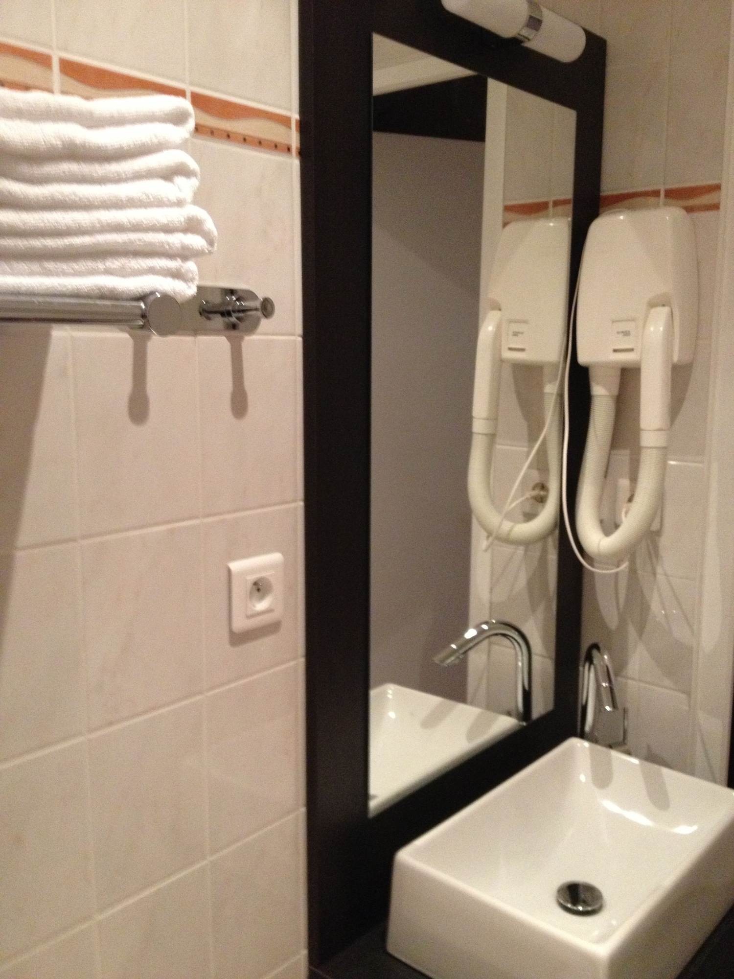 ROOM, DOUBLE BED, ACCESSIBLE