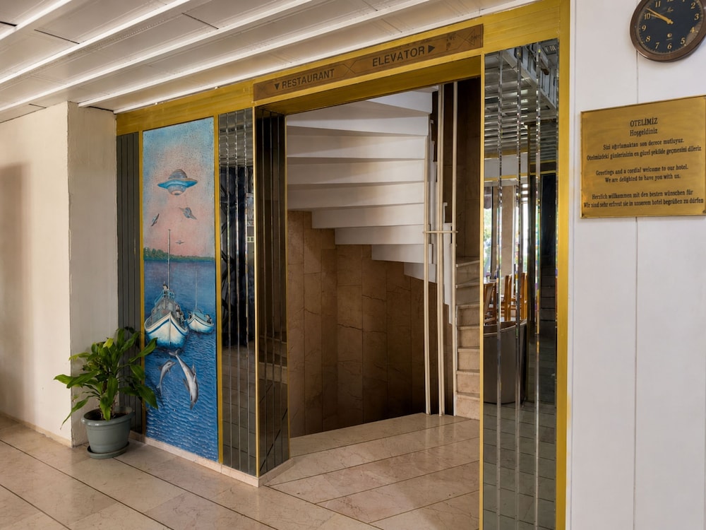 Hotel Guleryuz 20/48