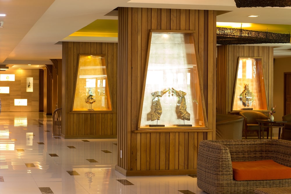 Khum Phucome Hotel 174/198