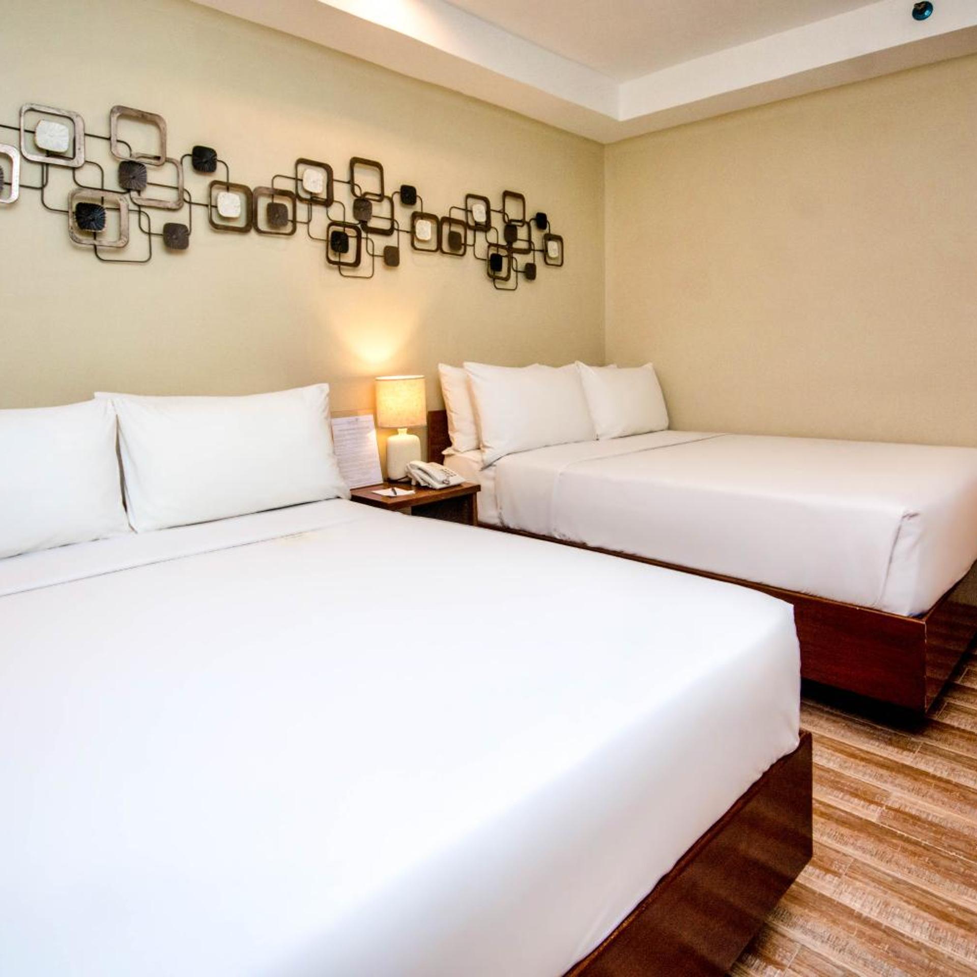 DELUXE, DOUBLE BED, BALCONY