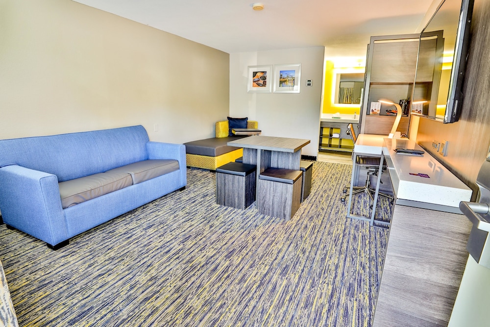Baymont By Wyndham Murfreesboro 26/42