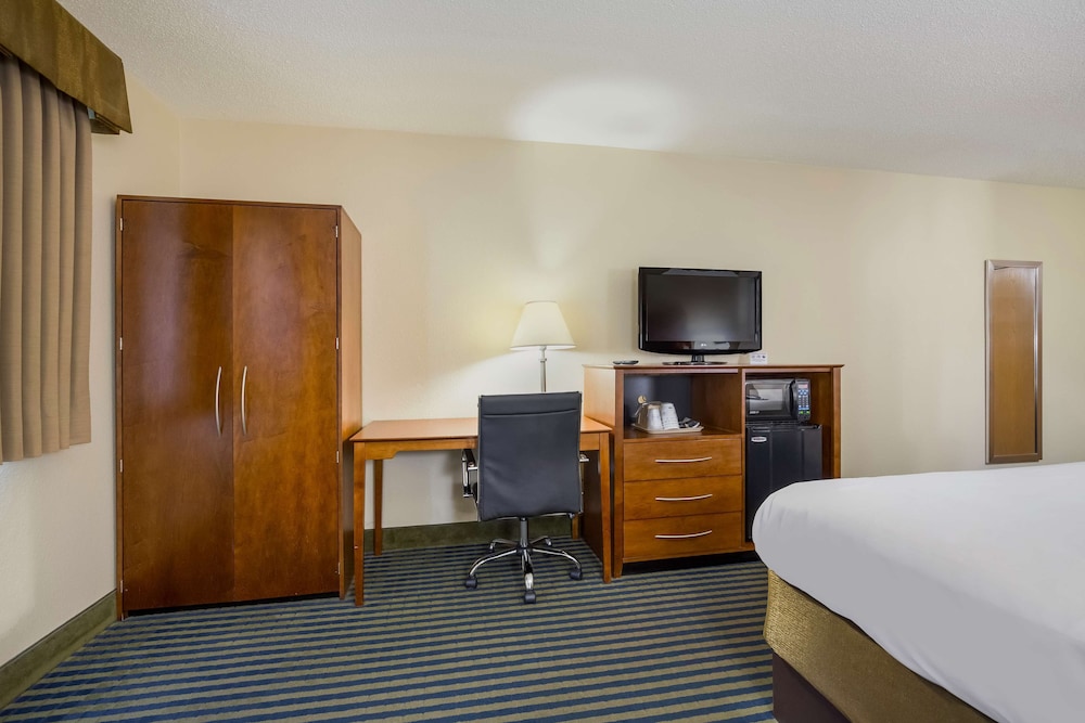 Best Western U. S. Inn 15/24