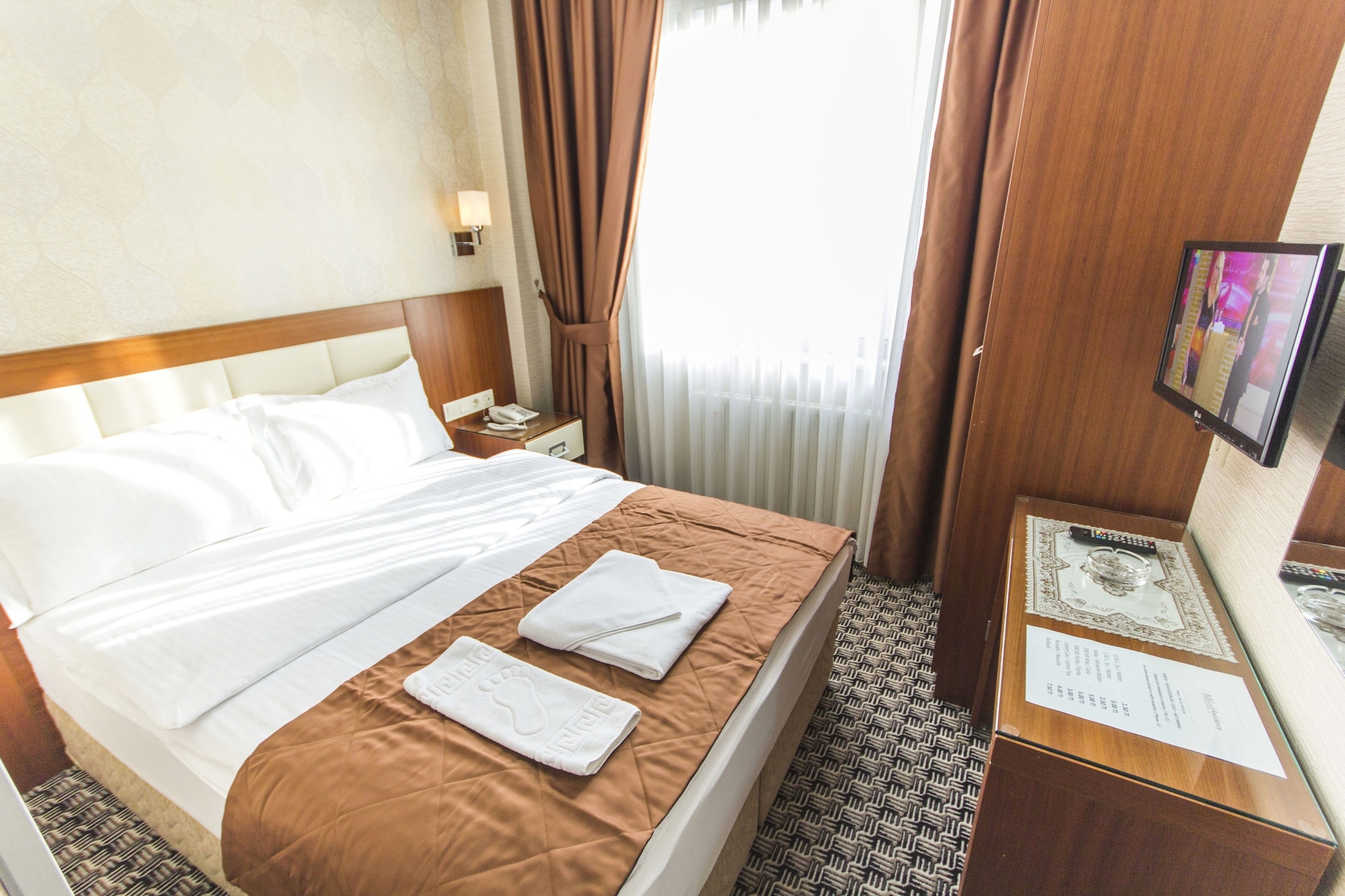 ECONOMY, DOUBLE BED