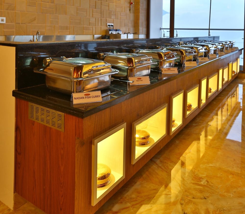 Amber Dale Luxury Hotel and Spa, Munnar (ex PLUM JUDY - THE LEISURE HOTEL) 9/50