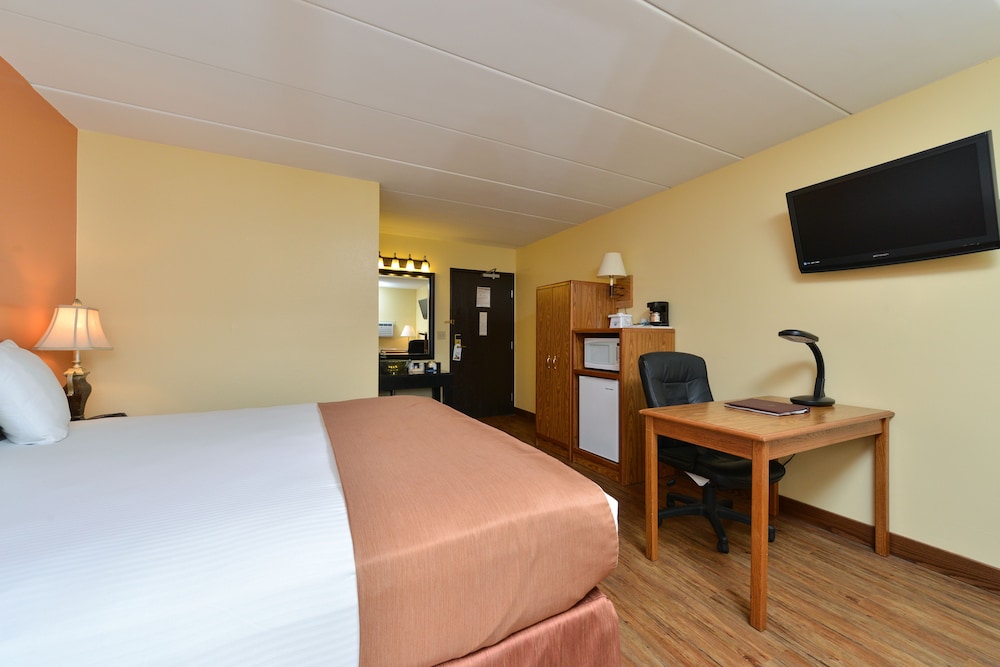 Super 8 by Wyndham Rapid City 18/42