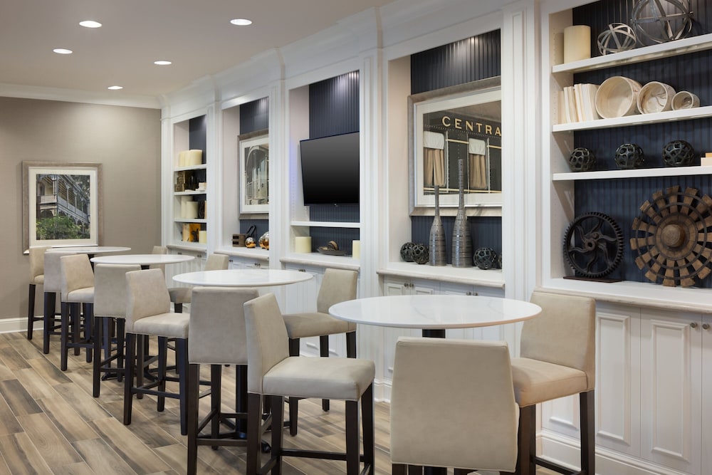 Residence Inn by Marriott Savannah Downtown/Historic District 31/50