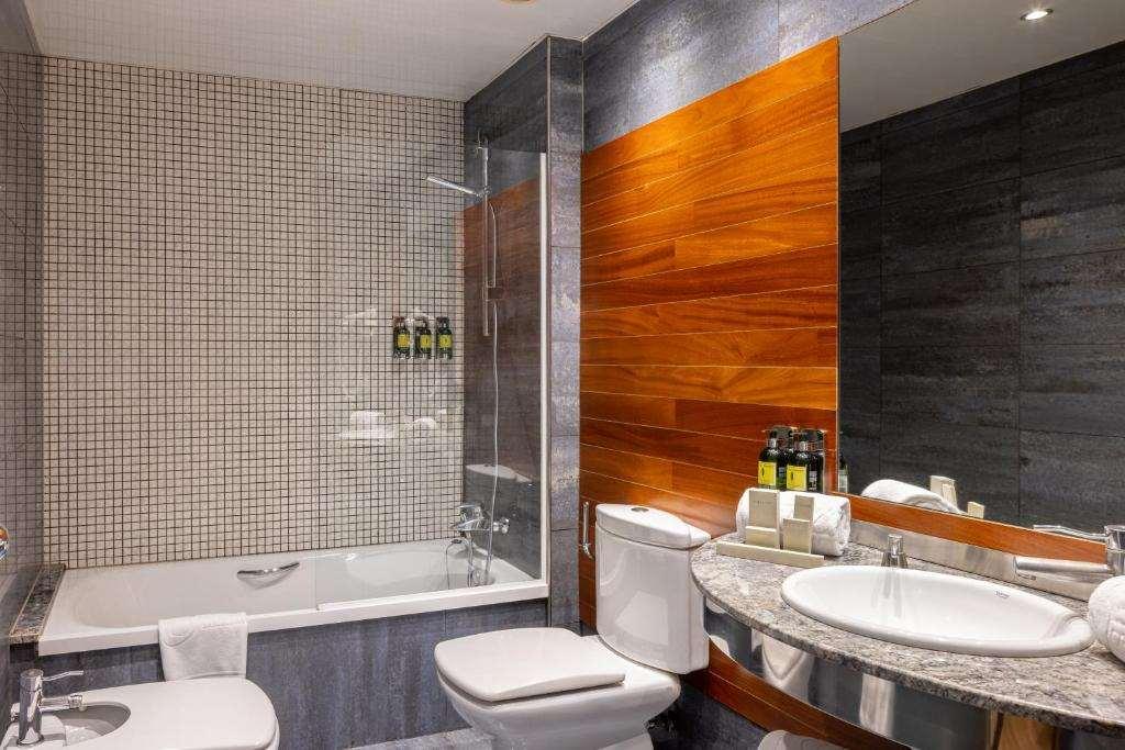 Hotel Sansi Barcelona 38/46