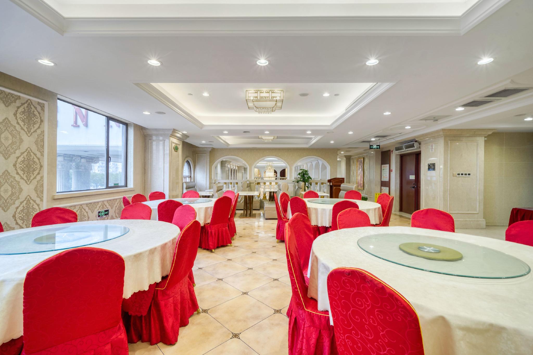 Vienna International Tourism and Resorts Zone 29/30