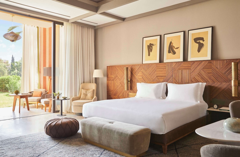 Park, Suite, King Bed, Mountain View