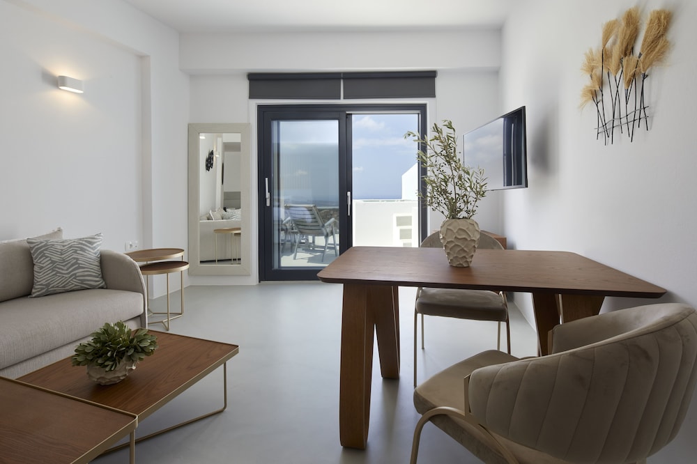 Santorini Princess Spa Hotel 17/50