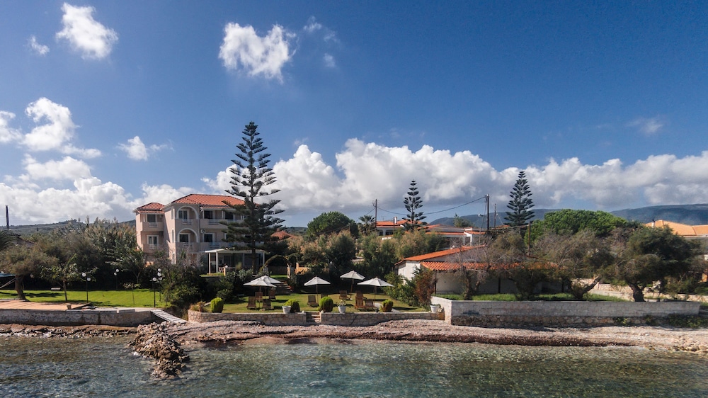 Stefania Apartments 23/44