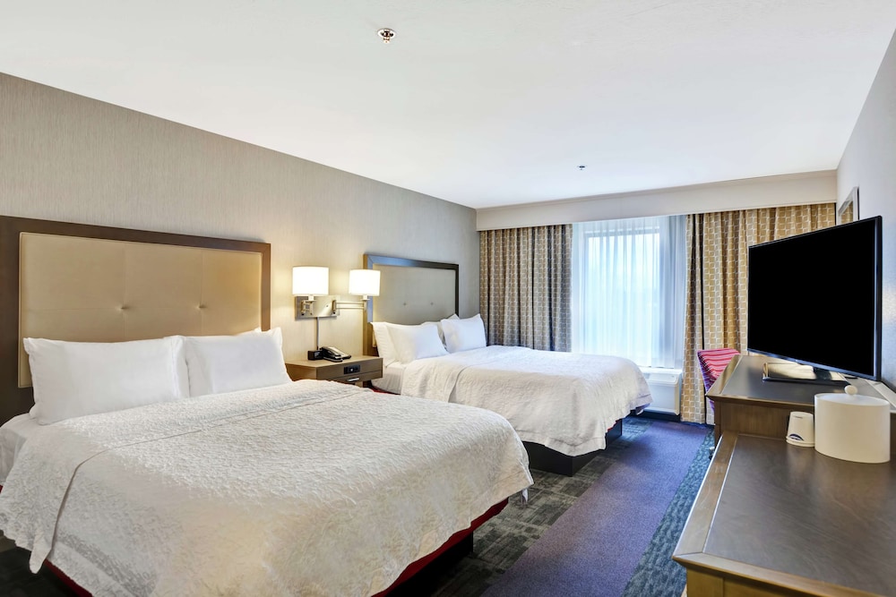 Hampton Inn & Suites Ashland 21/47