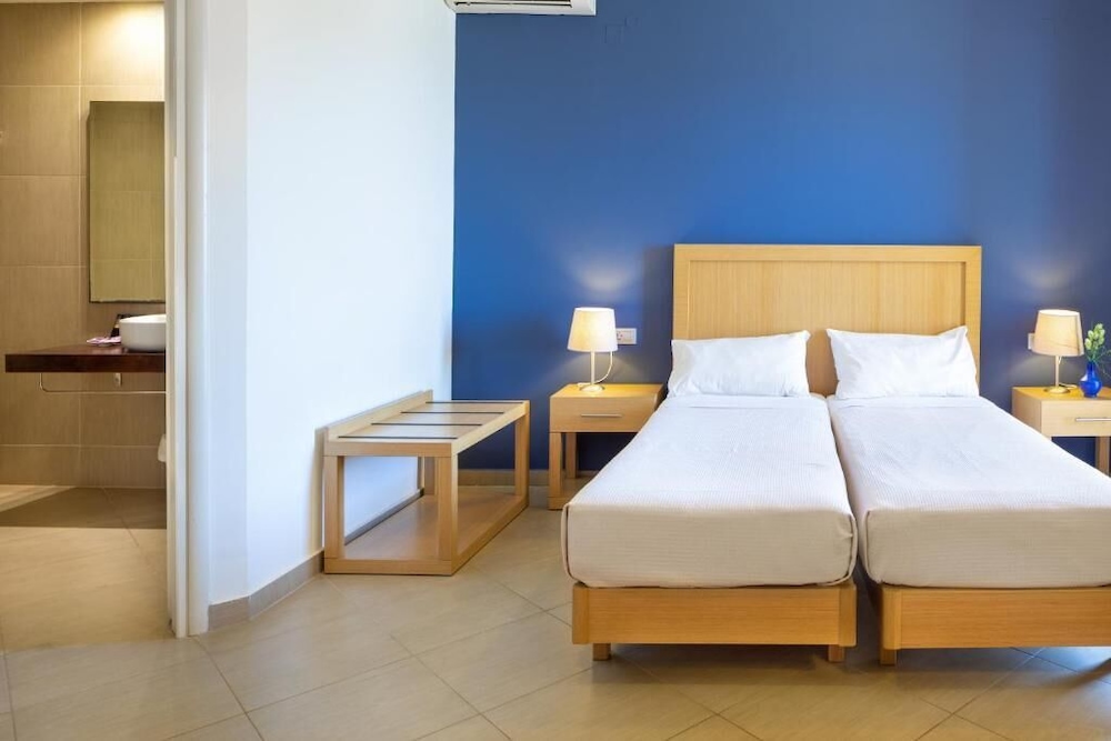 Elena Hotel 10/51