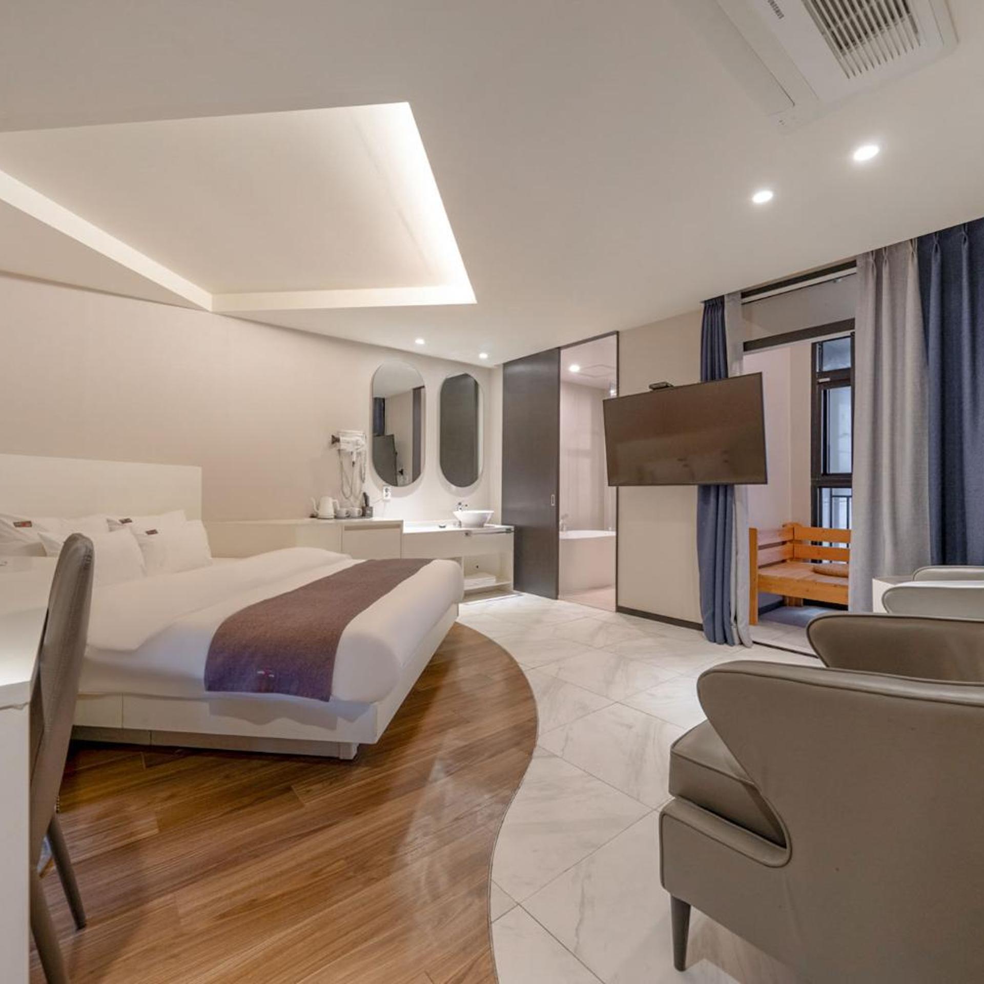 Cheonho Aria Hotel 14/50