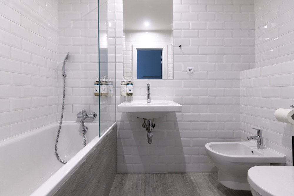 numa l Root Rooms and Apartments 19/81