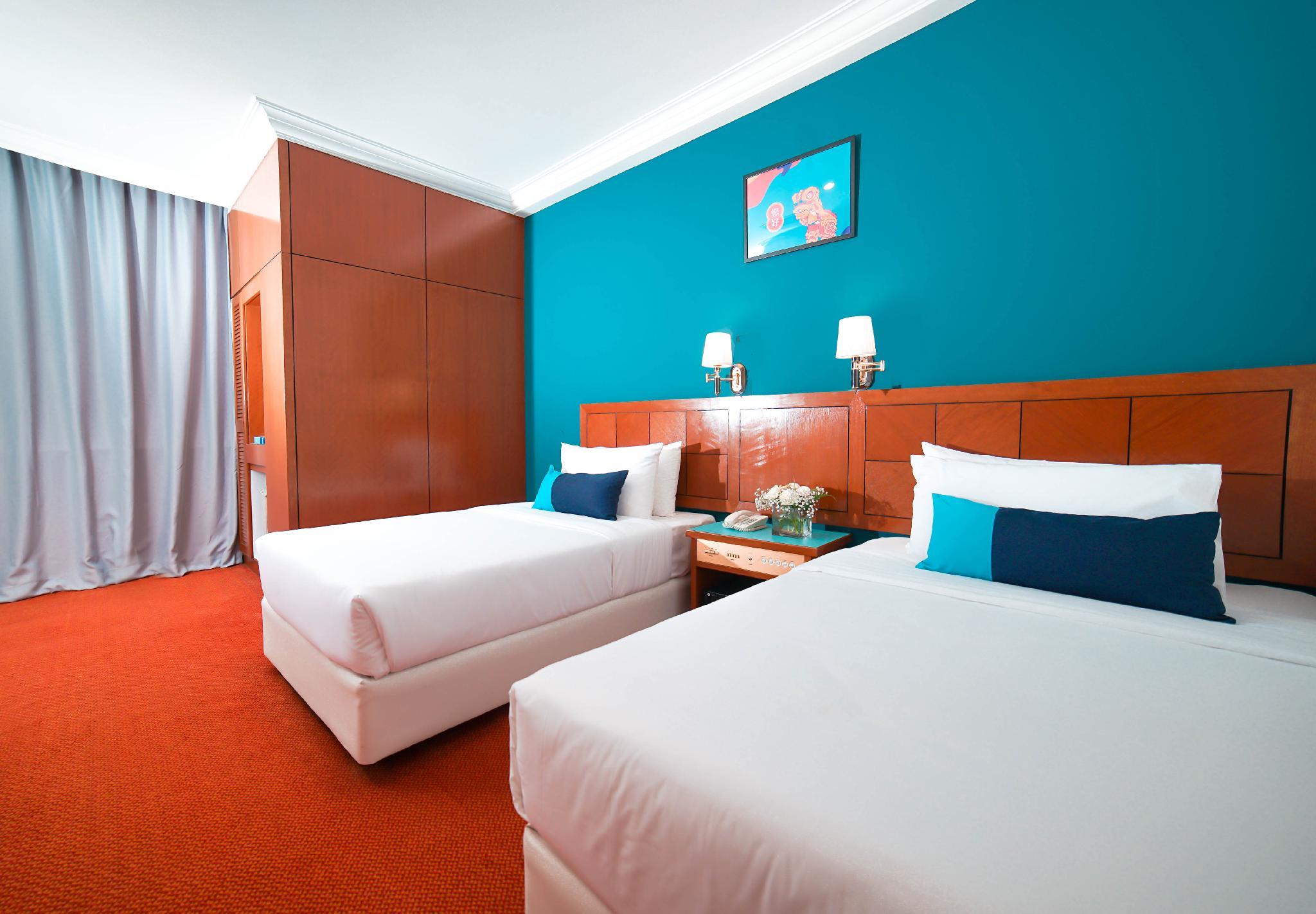 DELUXE TWIN ROOM