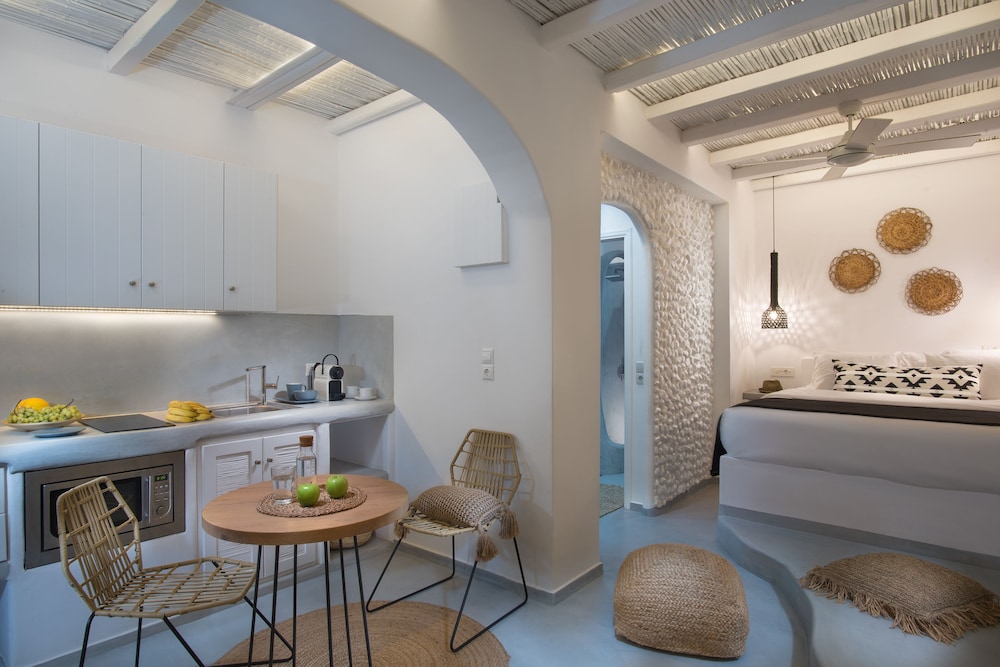 Perla Rooms 15/37