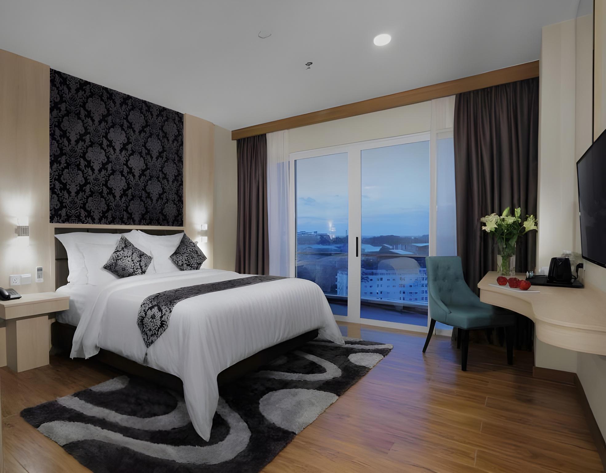 Plus, Studio, Single Bed