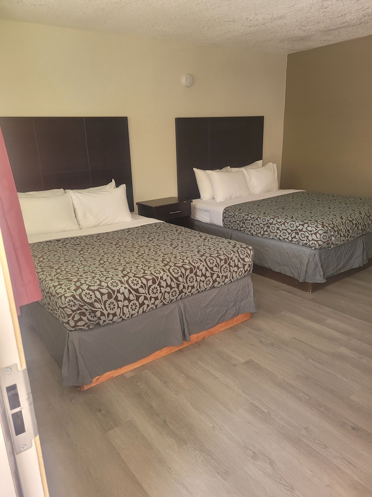 Econo Lodge Las Vegas NM 26/53