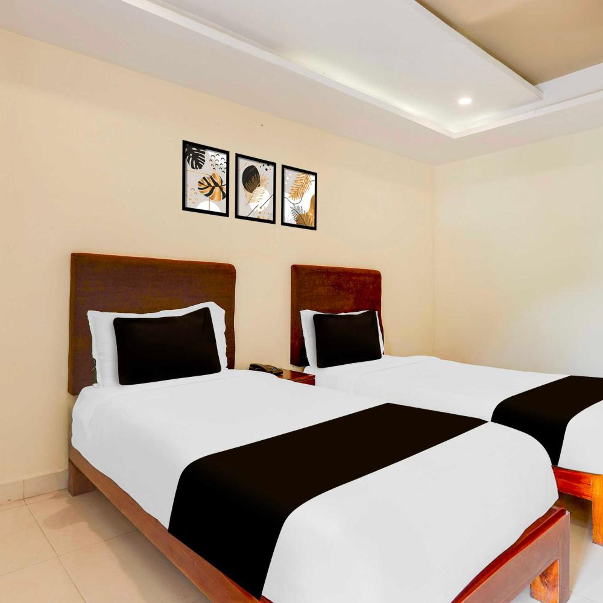 Sri Maharaja Inn 20/50