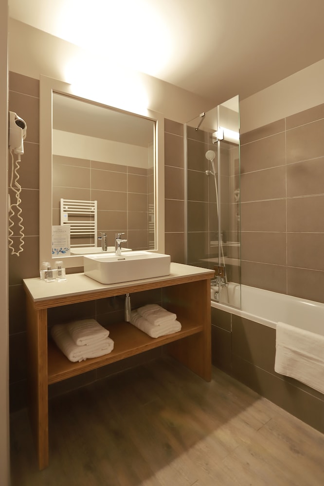 Antares Honfleur 59/59