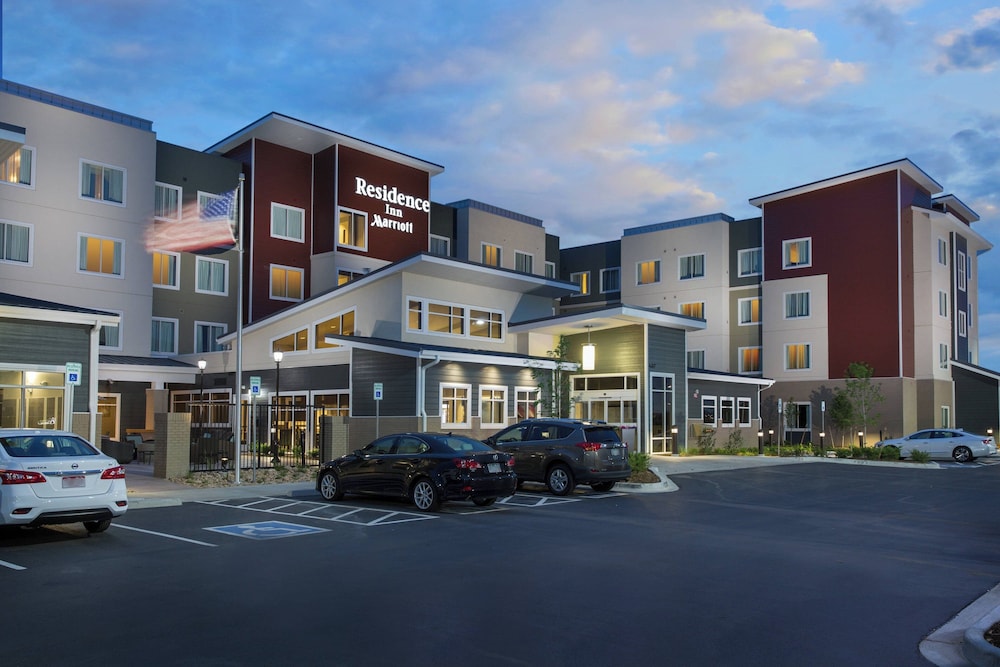Residence Inn Denver Stapleton 48/53