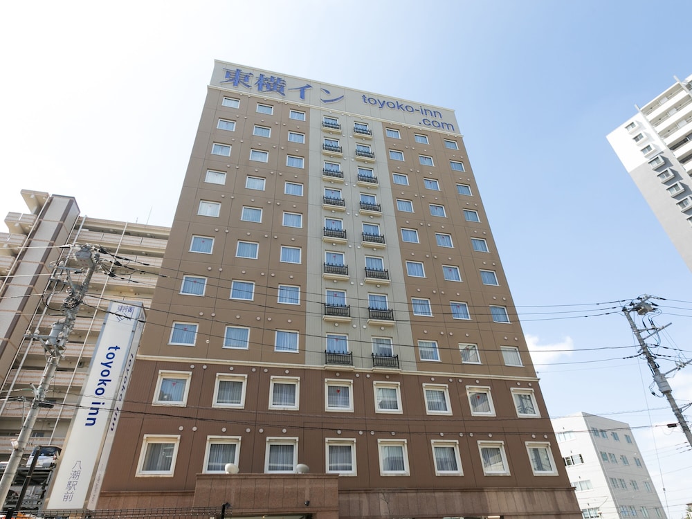 Toyoko Inn Tsukuba Express Yashio-Eki Kita-Guchi 3/58