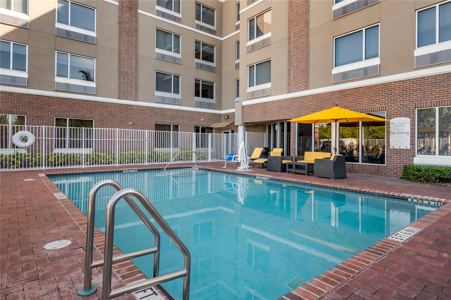 Cambria Hotel Ft Lauderdale Airport South Cruise Port 3/29