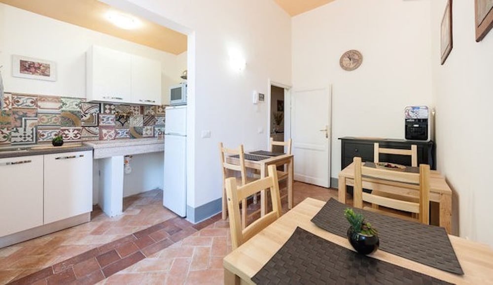 L'Aranceto Guest House 30/50