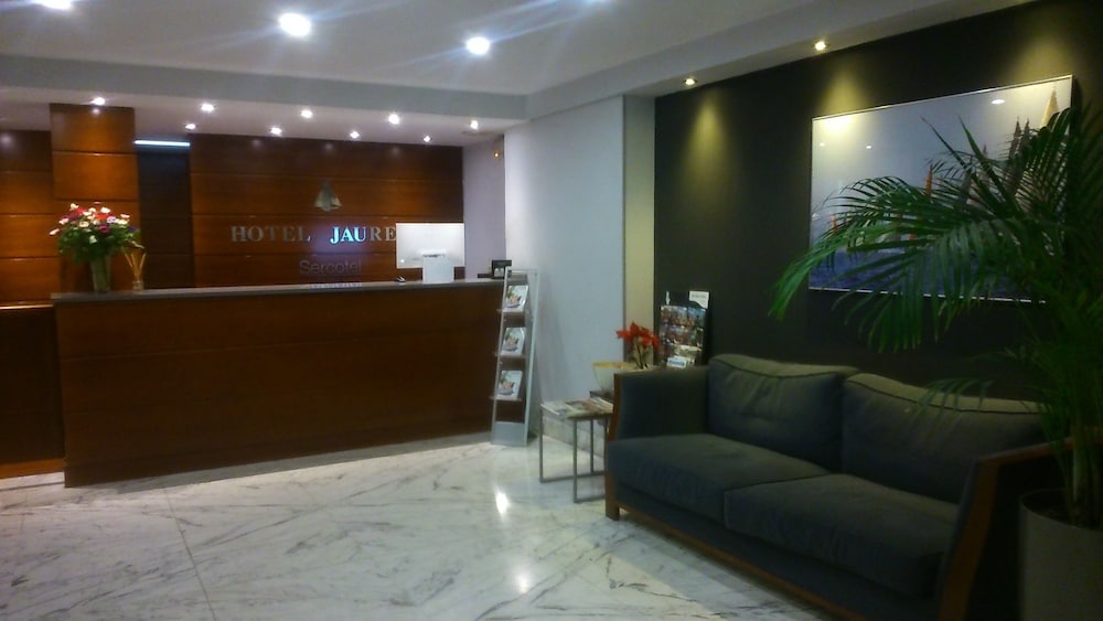 Jauregui Hotel 9/64
