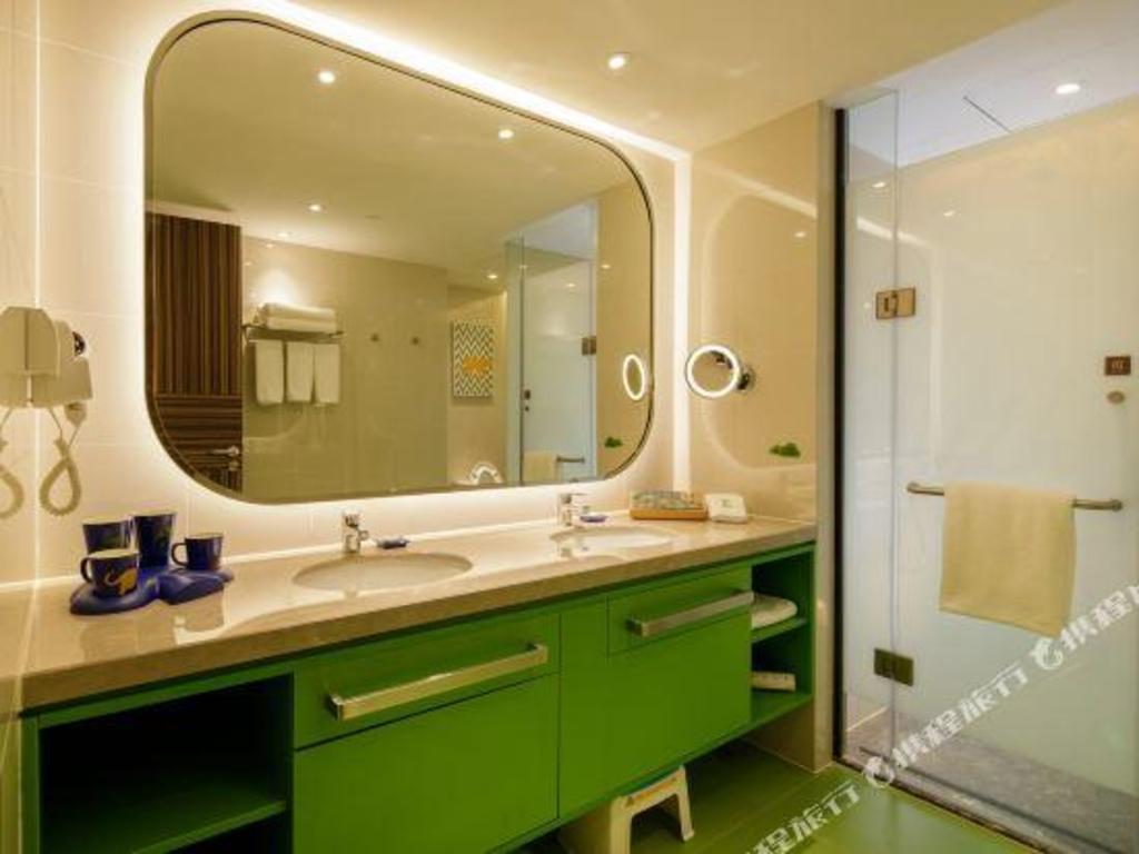Chimelong Xiangjiang Hotel (Guangzhou Chimelong Safari Park) 44/47