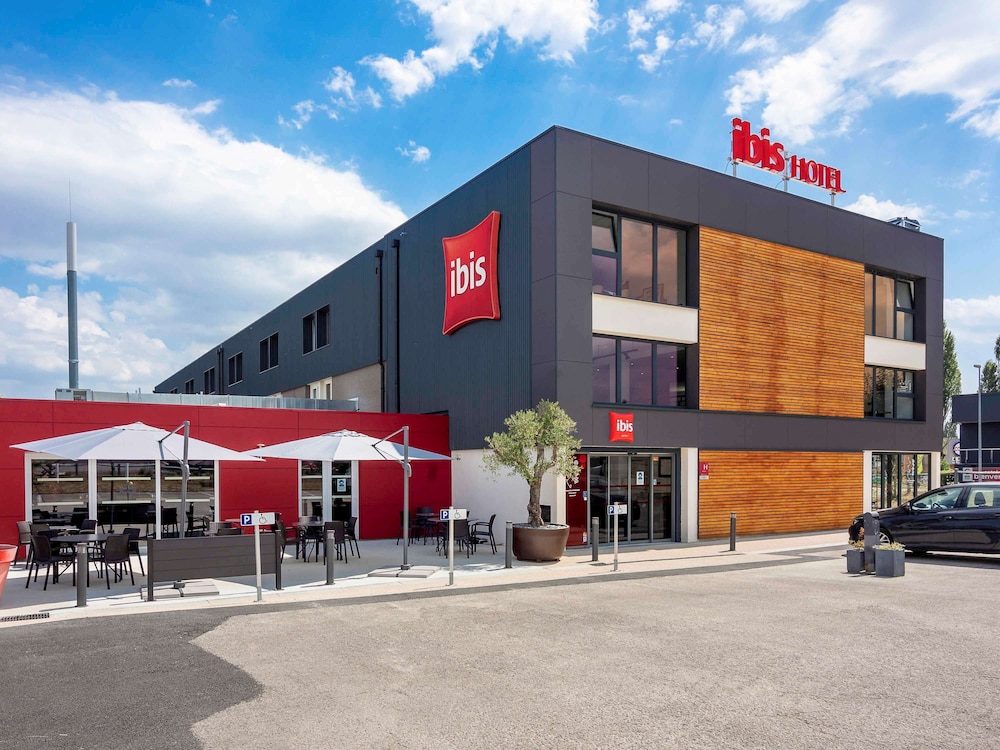 Ibis Dijon Sud 60/63