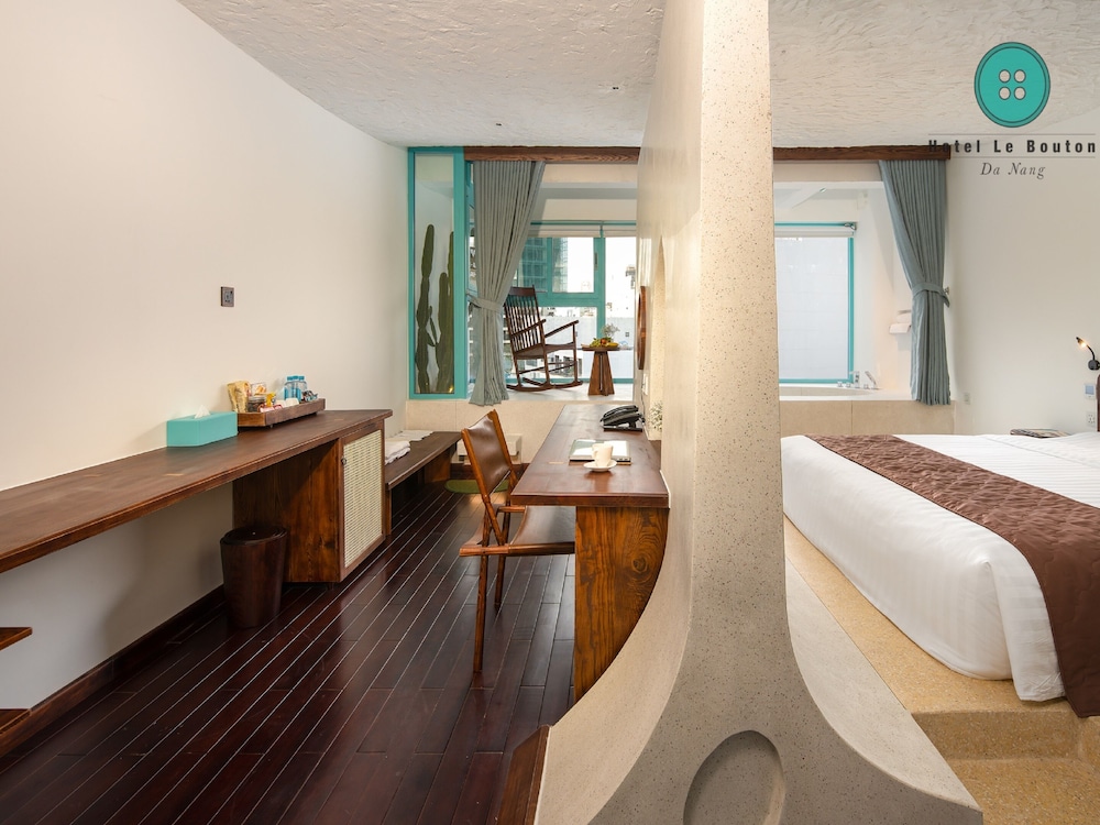 Hotel Le Bouton 23/49