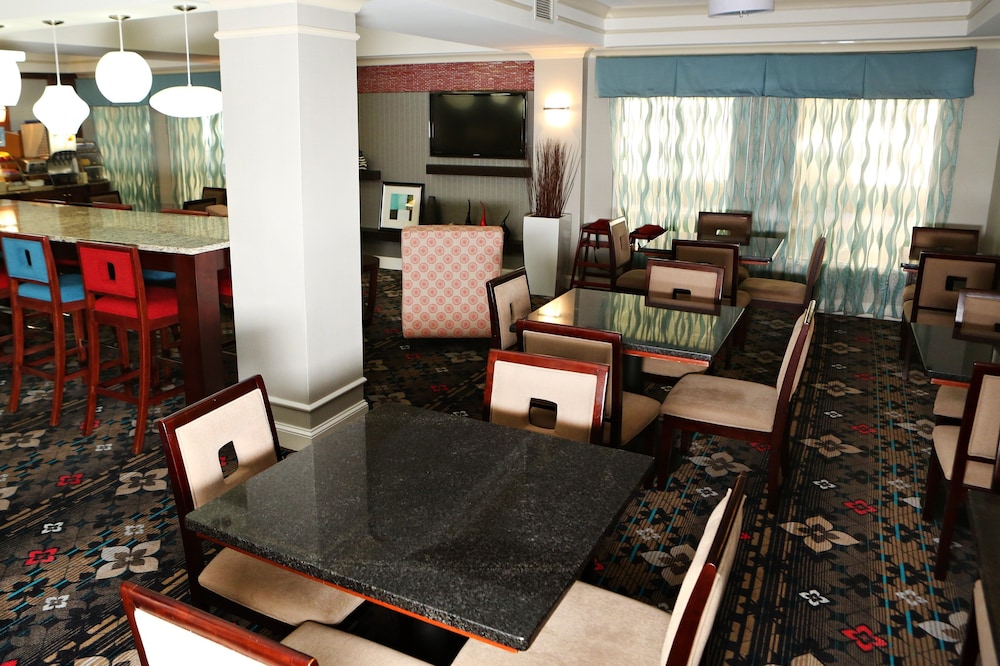 restaurant-cafeteria