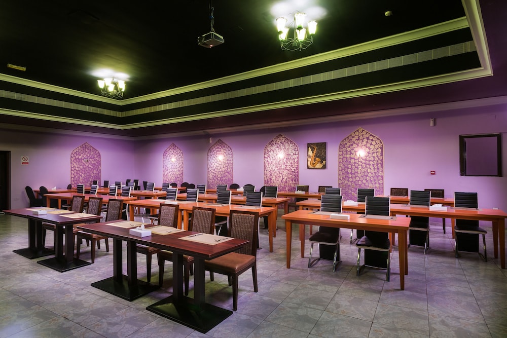 Al Wadi Hotel 26/33