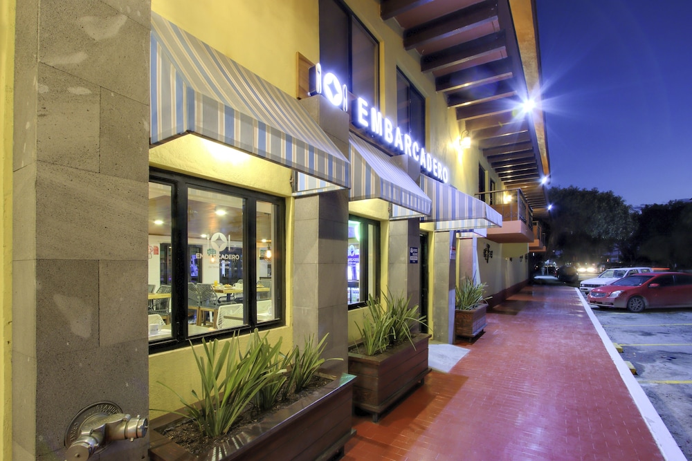 Hotel La Pinta 8/61