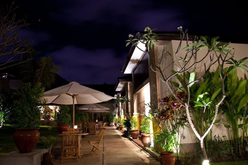 The Muaya Villa 2/50