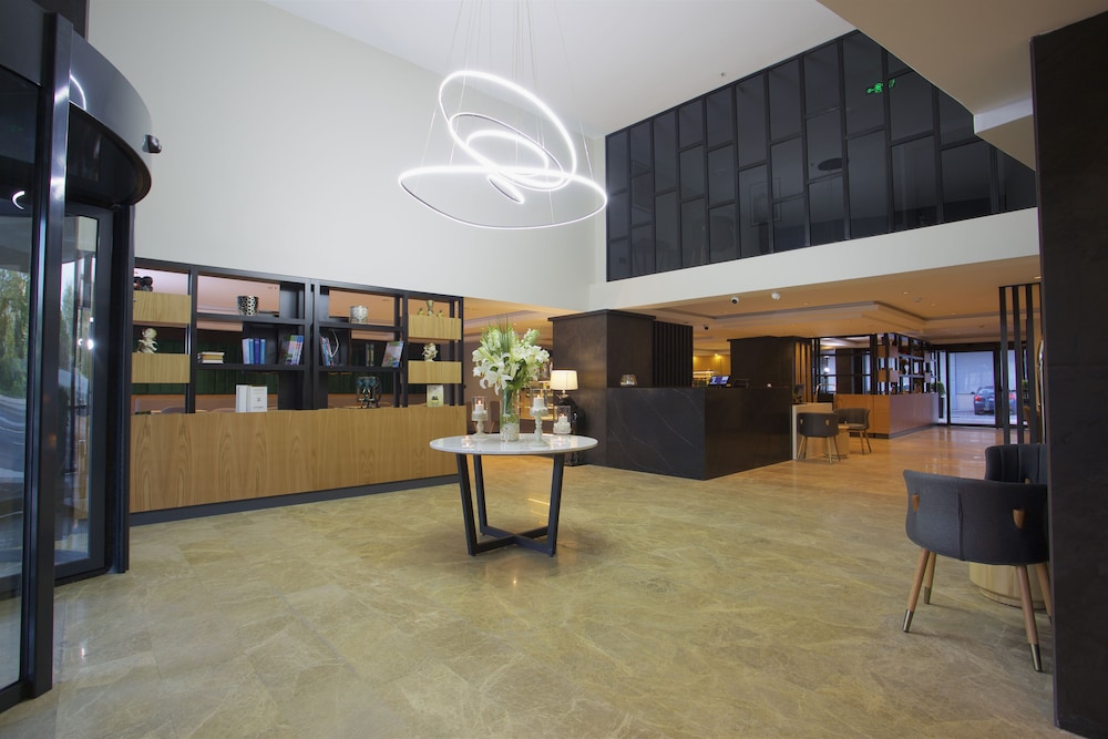 Days Inn by Wyndham Istanbul Arnavutkoy 7/51
