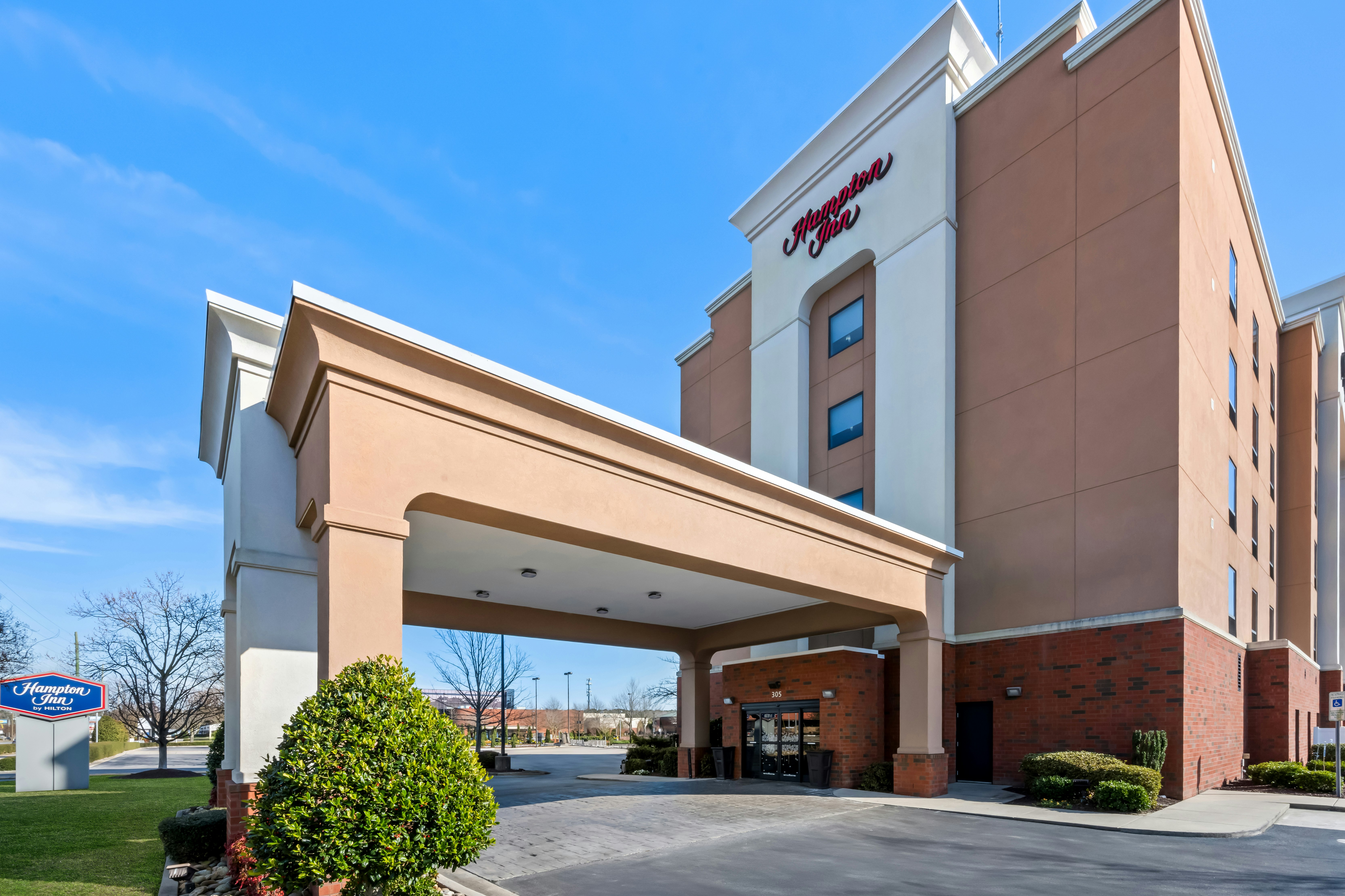 Hampton Inn Greenville, NC 78/81