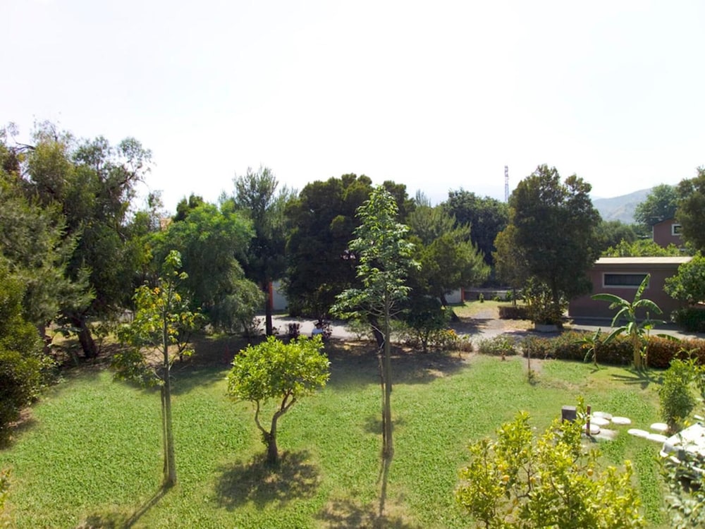 Villaggio Alkantara 62/66