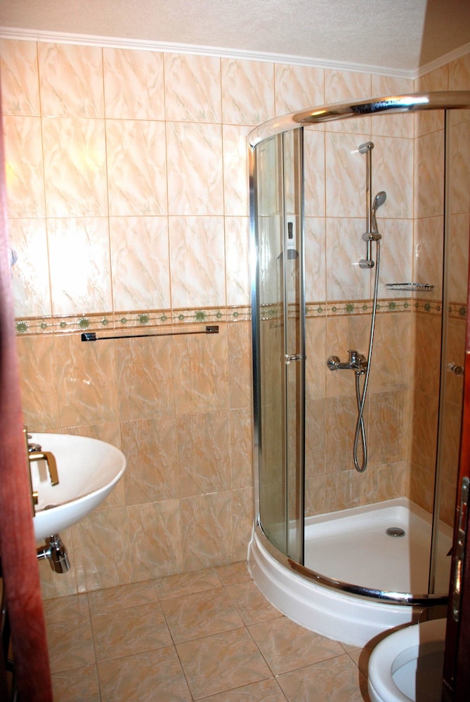 Hotel Elegant Lux 90/90
